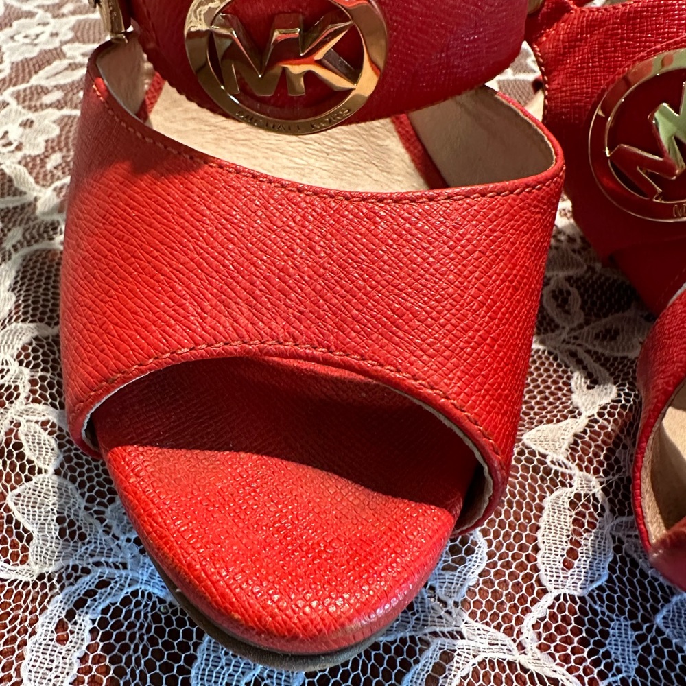 Michael Kors heels - Picture 4 of 13